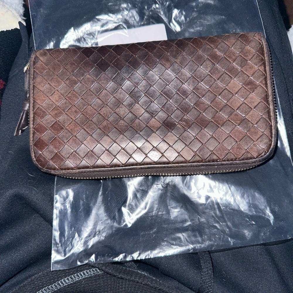Bottega Veneta Brown leather full zip around long wallet with gold hardware